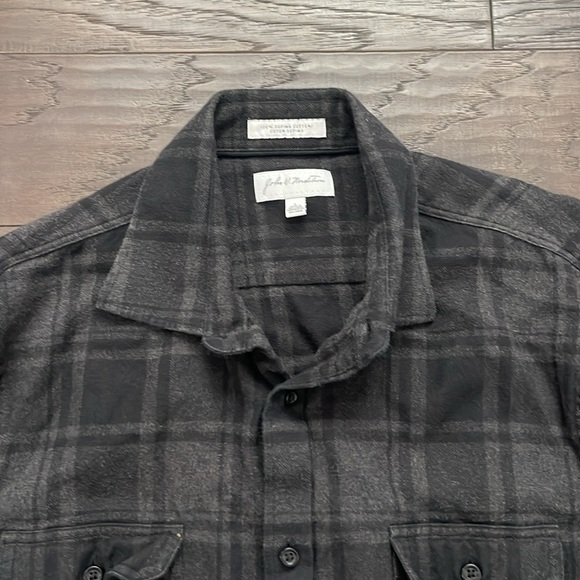 John W. Nordstrom Men’s Flannel Button Down Shirt Size Large Black and Gray - Picture 2 of 5
